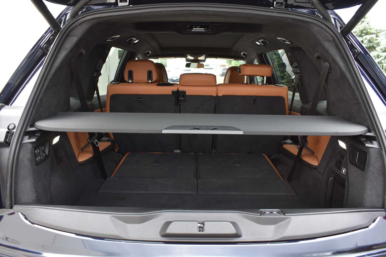 2026 BMW X7 xDrive40i Sports Activity Vehicle