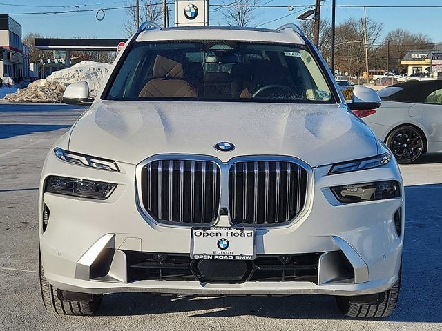 2026 BMW X7 xDrive40i Sports Activity Vehicle