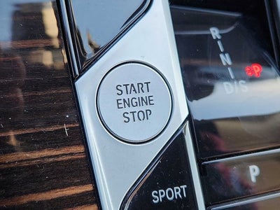 2026 BMW X7 xDrive40i Sports Activity Vehicle