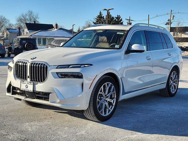 2026 BMW X7 xDrive40i Sports Activity Vehicle