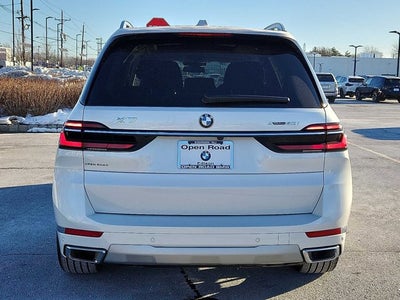 2026 BMW X7 xDrive40i Sports Activity Vehicle