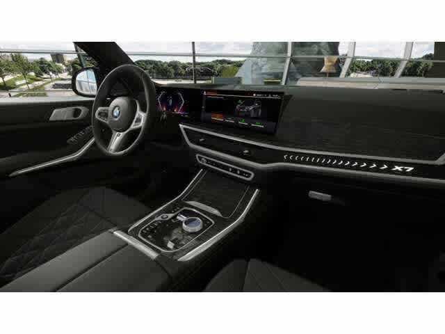 2026 BMW X7 xDrive40i Sports Activity Vehicle