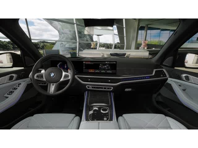 2027 BMW X7 xDrive40i Sports Activity Vehicle