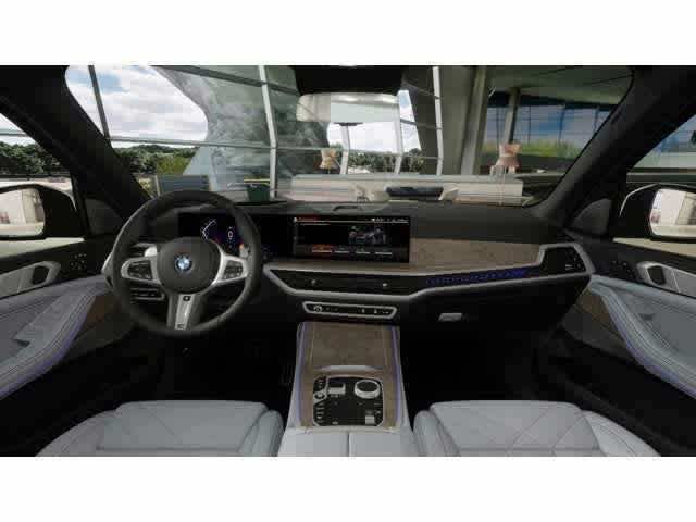 2027 BMW X7 xDrive40i Sports Activity Vehicle