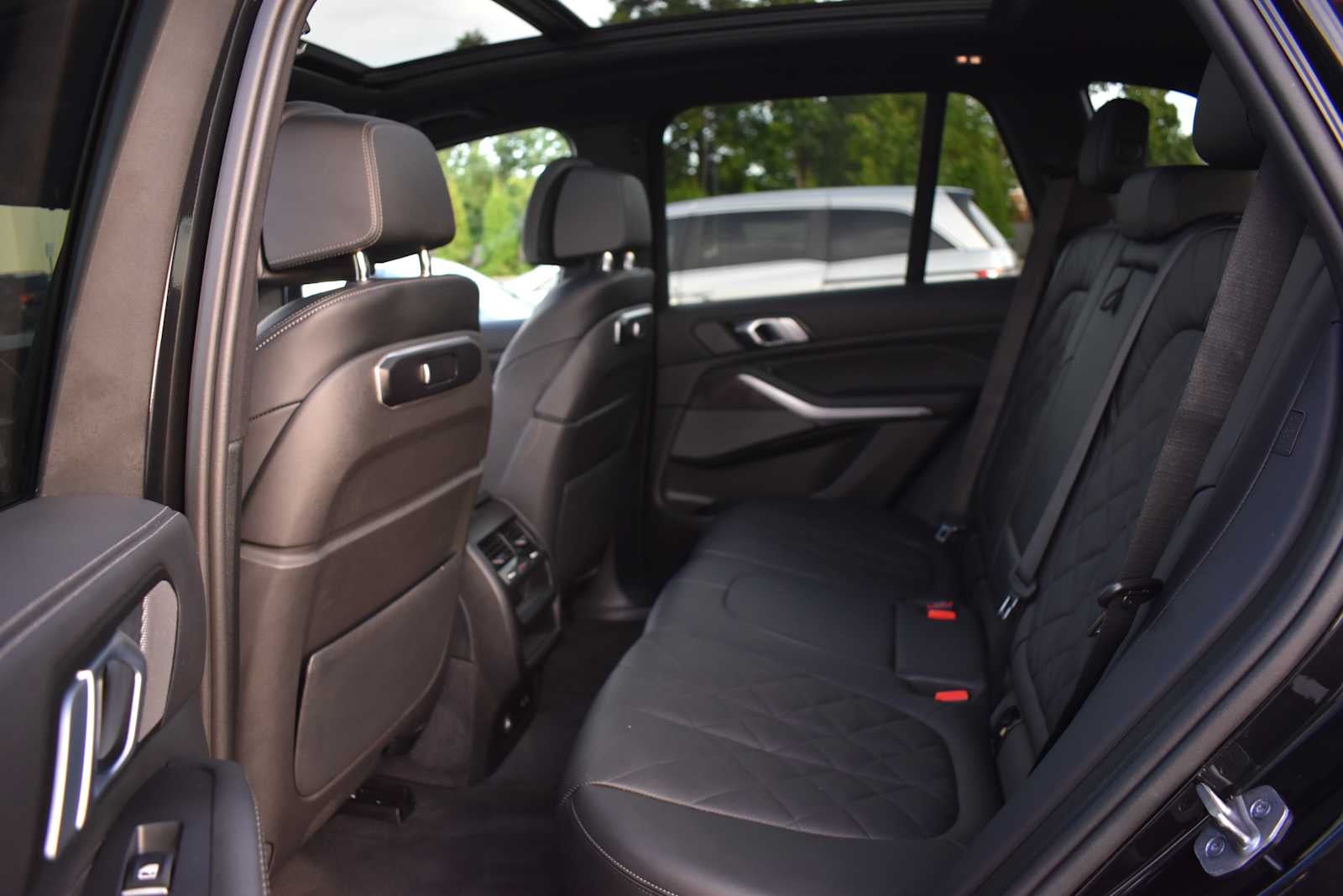 2025 BMW X5 xDrive40i Sports Activity Vehicle