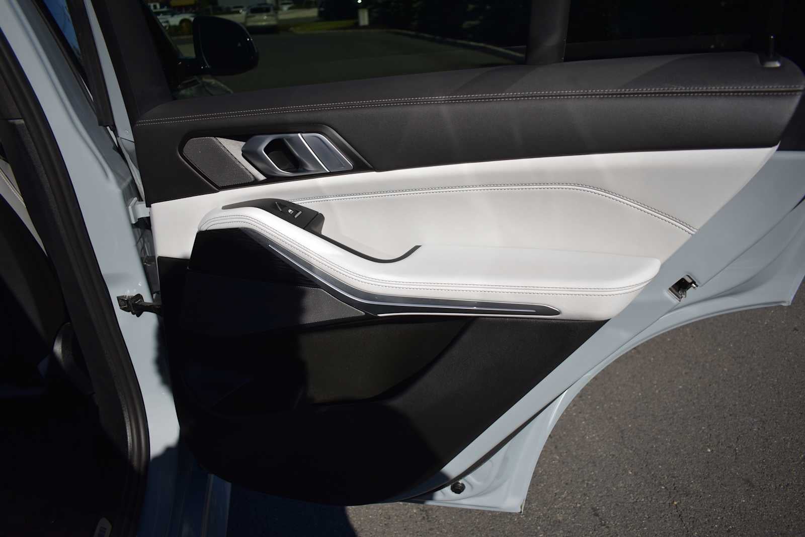 2025 BMW X5 xDrive40i Sports Activity Vehicle