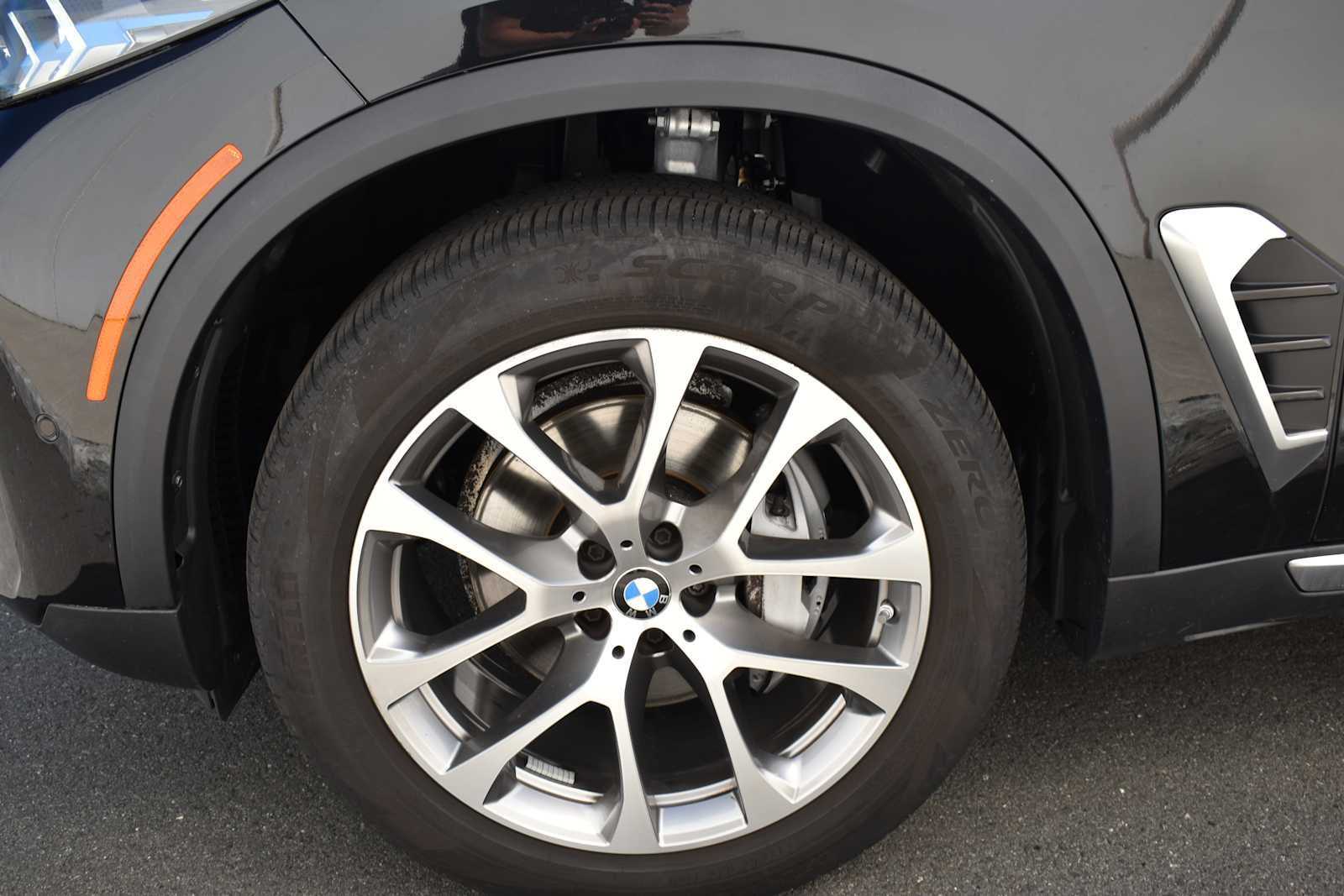 2025 BMW X5 xDrive40i Sports Activity Vehicle