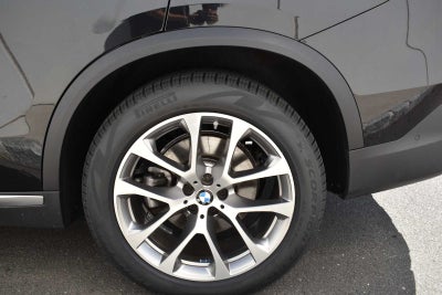 2025 BMW X5 xDrive40i Sports Activity Vehicle