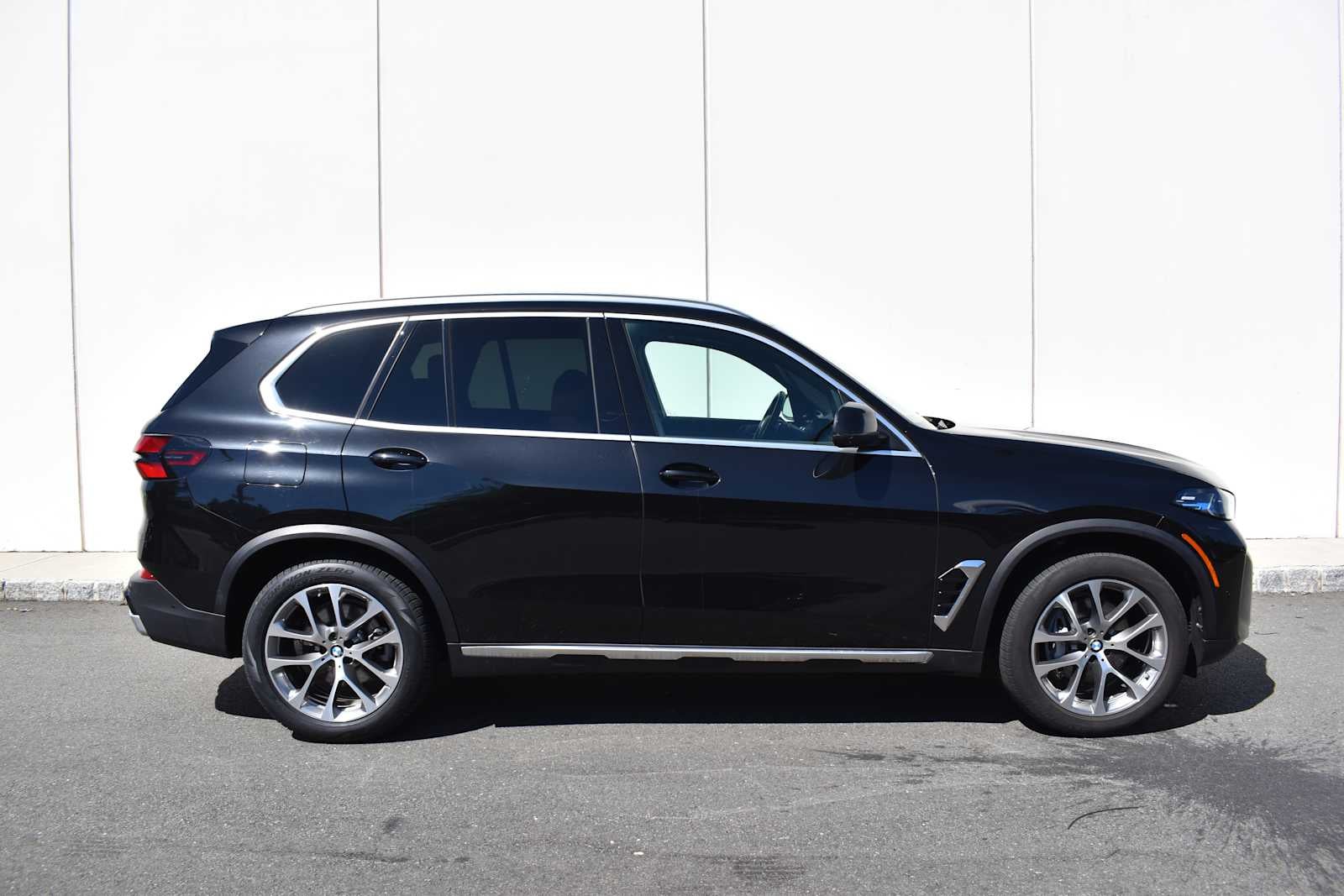 2025 BMW X5 xDrive40i Sports Activity Vehicle