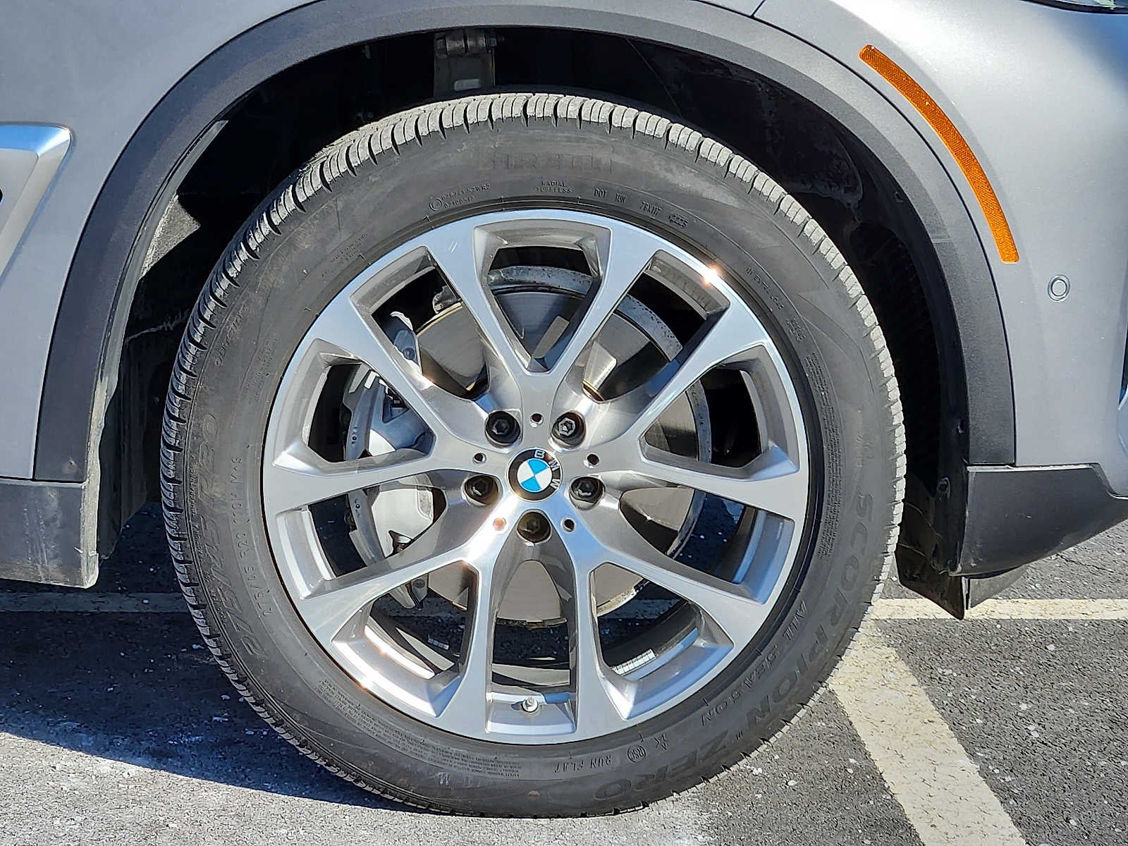 2026 BMW X5 xDrive40i Sports Activity Vehicle