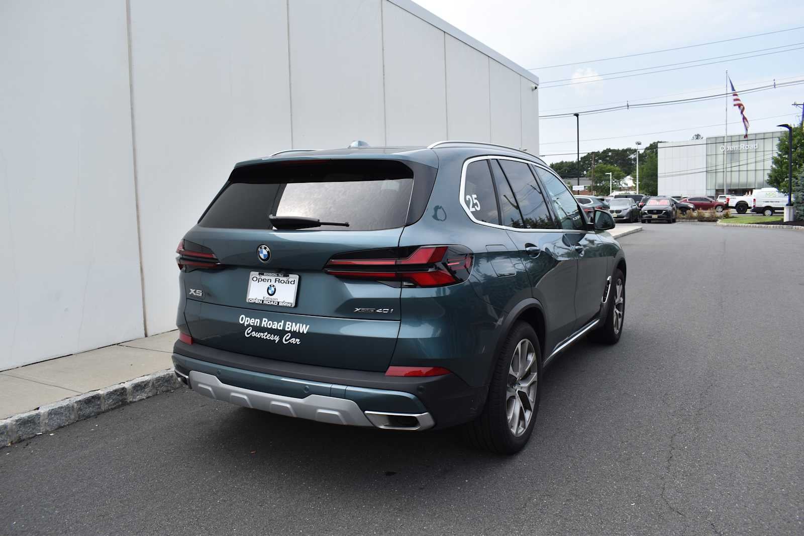 2026 BMW X5 xDrive40i Sports Activity Vehicle