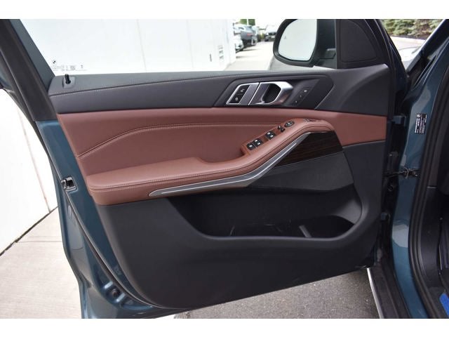 2026 BMW X5 xDrive40i Sports Activity Vehicle