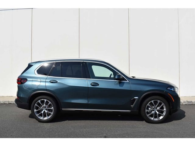 2026 BMW X5 xDrive40i Sports Activity Vehicle