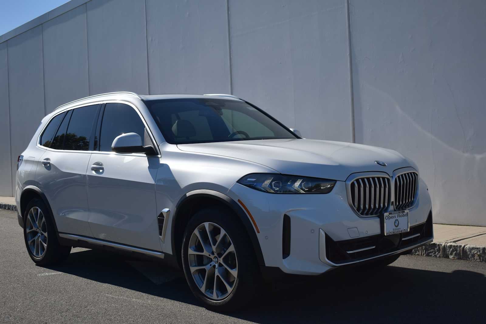 2025 BMW X5 xDrive40i Sports Activity Vehicle