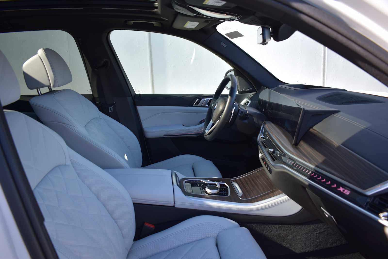 2025 BMW X5 xDrive40i Sports Activity Vehicle