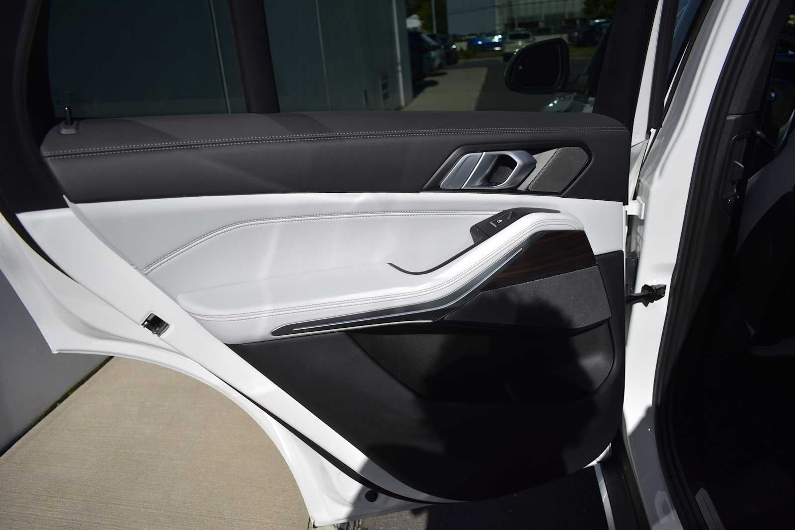 2025 BMW X5 xDrive40i Sports Activity Vehicle