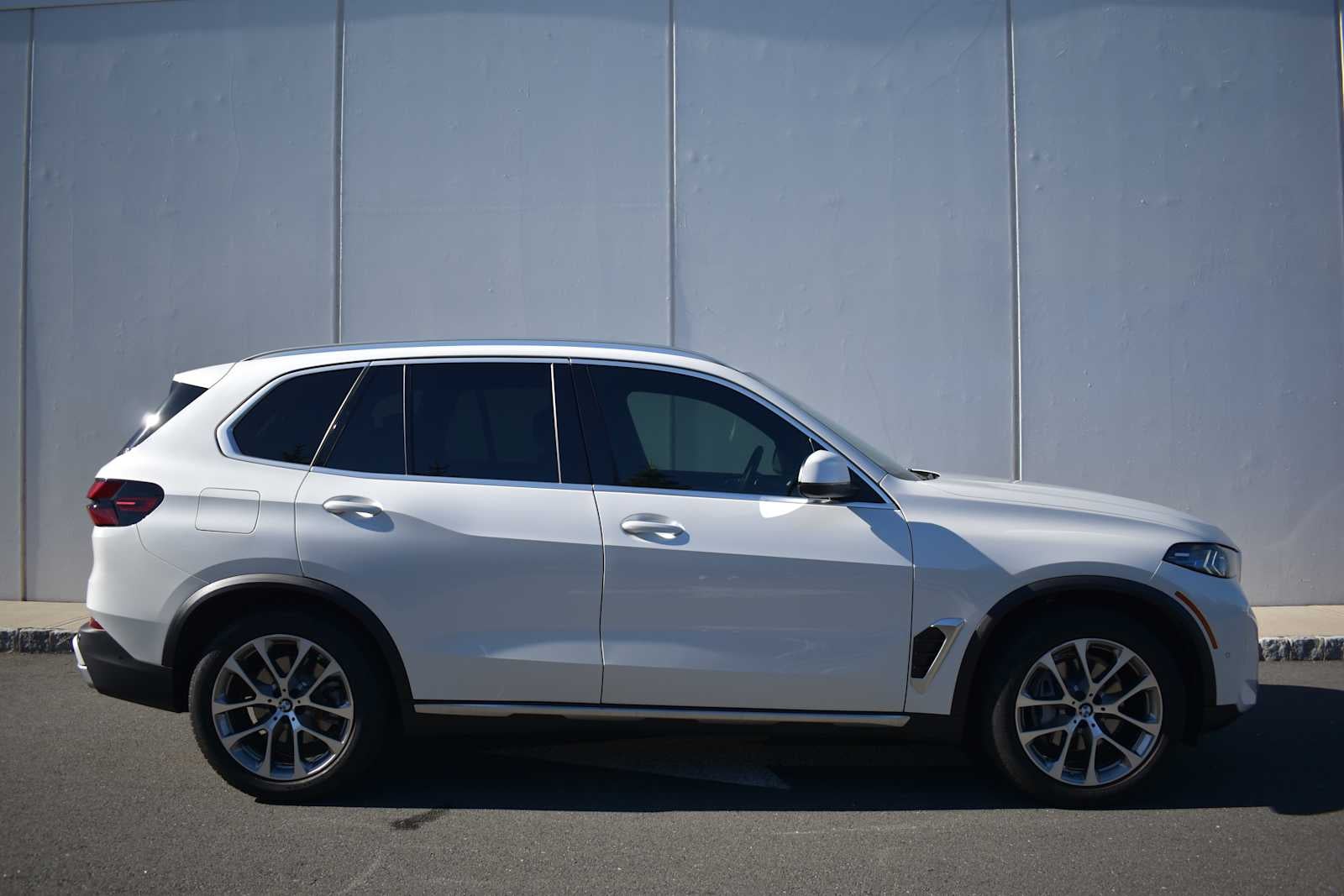 2025 BMW X5 xDrive40i Sports Activity Vehicle