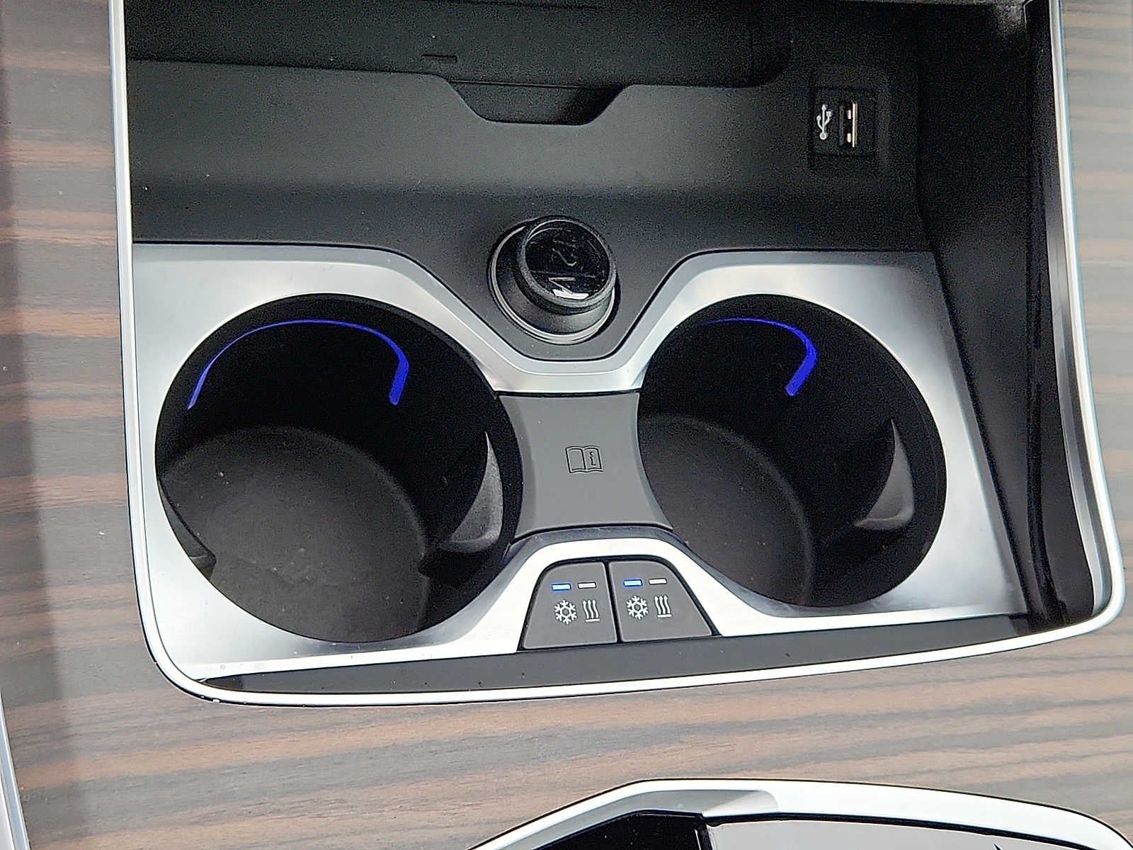 2025 BMW X7 M60i Sports Activity Vehicle