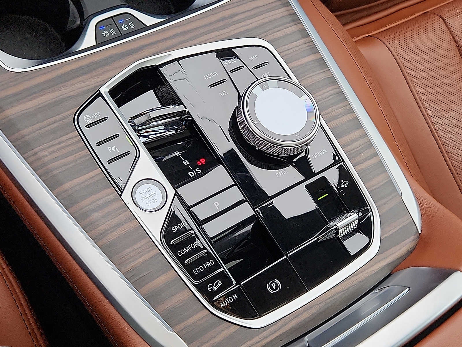 2025 BMW X7 M60i Sports Activity Vehicle