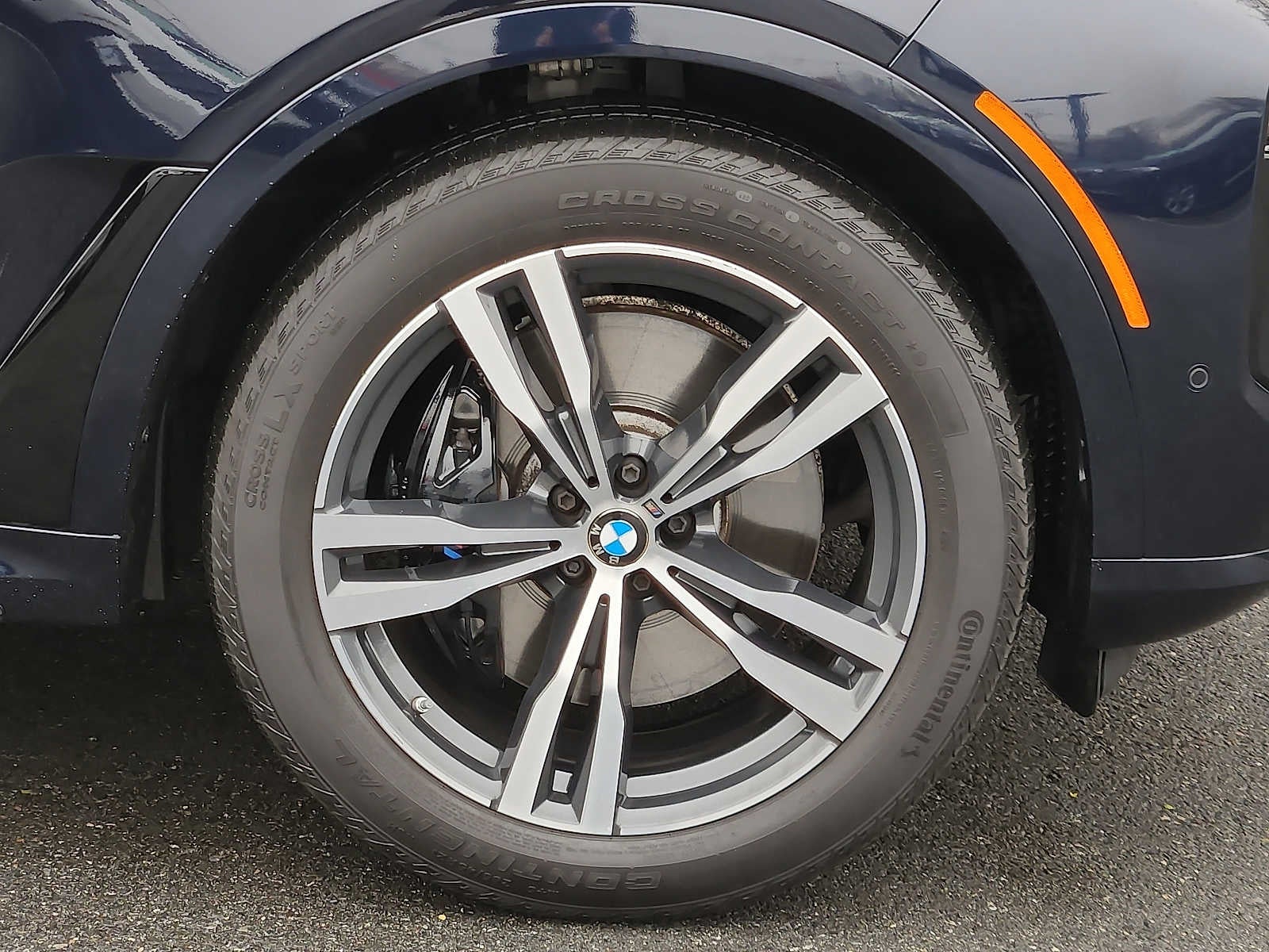 2025 BMW X7 M60i Sports Activity Vehicle