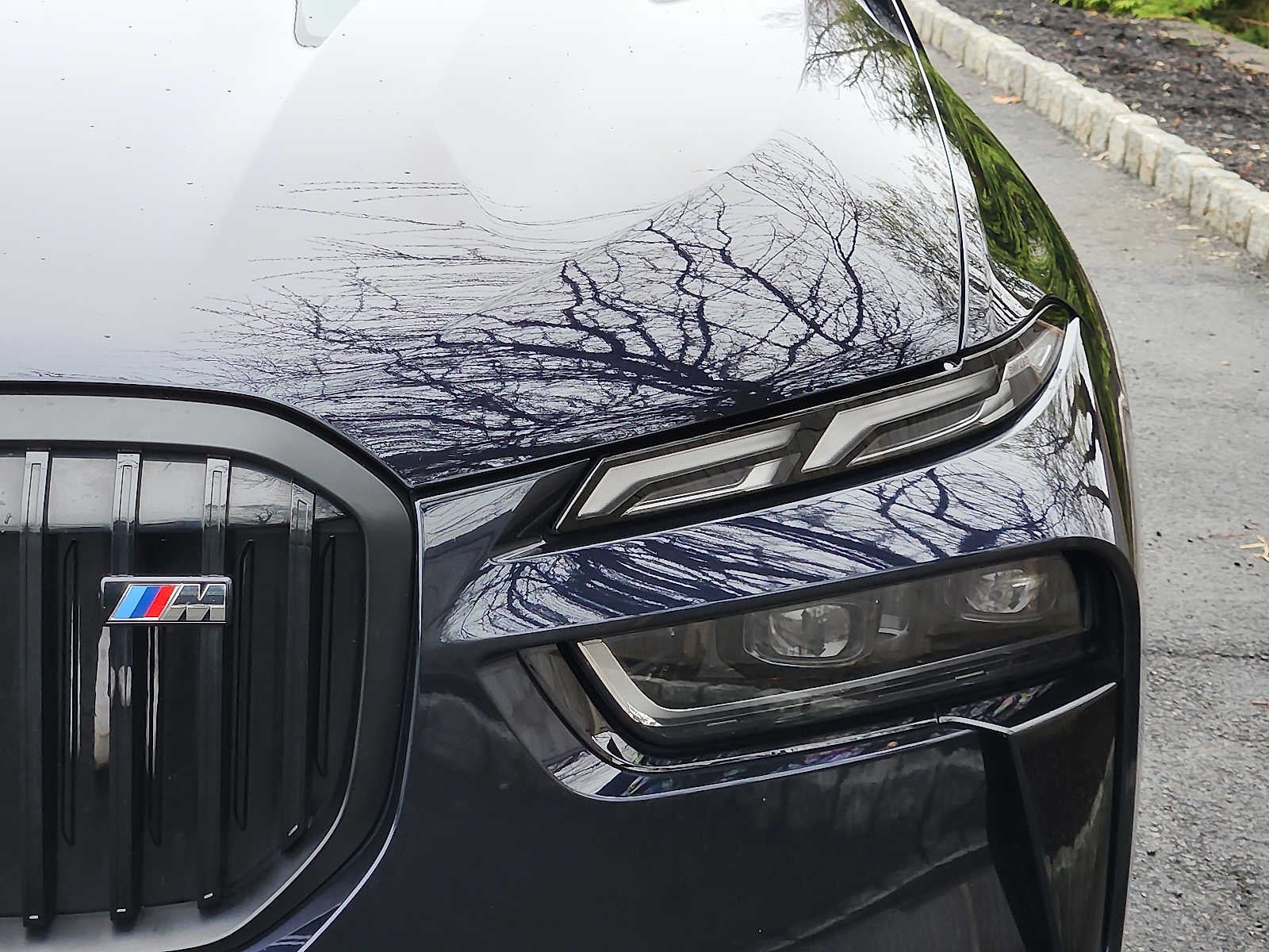 2025 BMW X7 M60i Sports Activity Vehicle