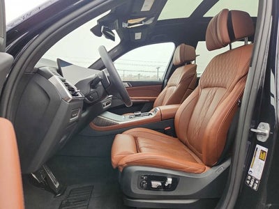 2025 BMW X7 M60i Sports Activity Vehicle