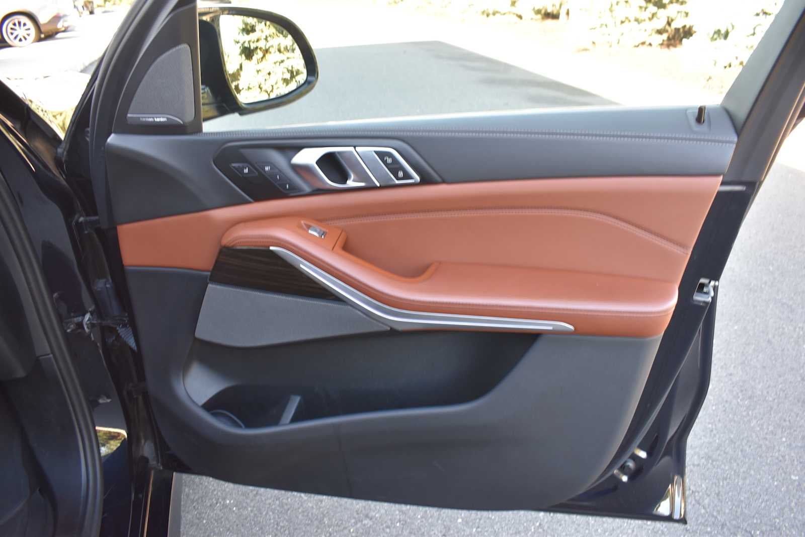 2024 BMW X7 M60i Sports Activity Vehicle