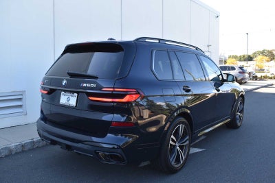 2024 BMW X7 M60i Sports Activity Vehicle