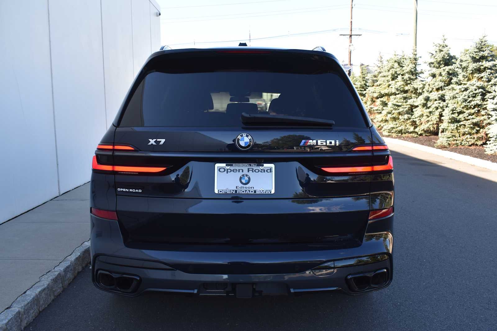 2024 BMW X7 M60i Sports Activity Vehicle