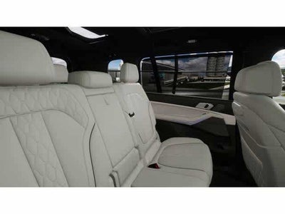 2027 BMW X7 M60i Sports Activity Vehicle