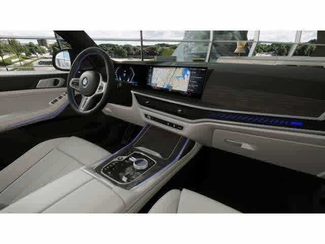 2027 BMW X7 M60i Sports Activity Vehicle