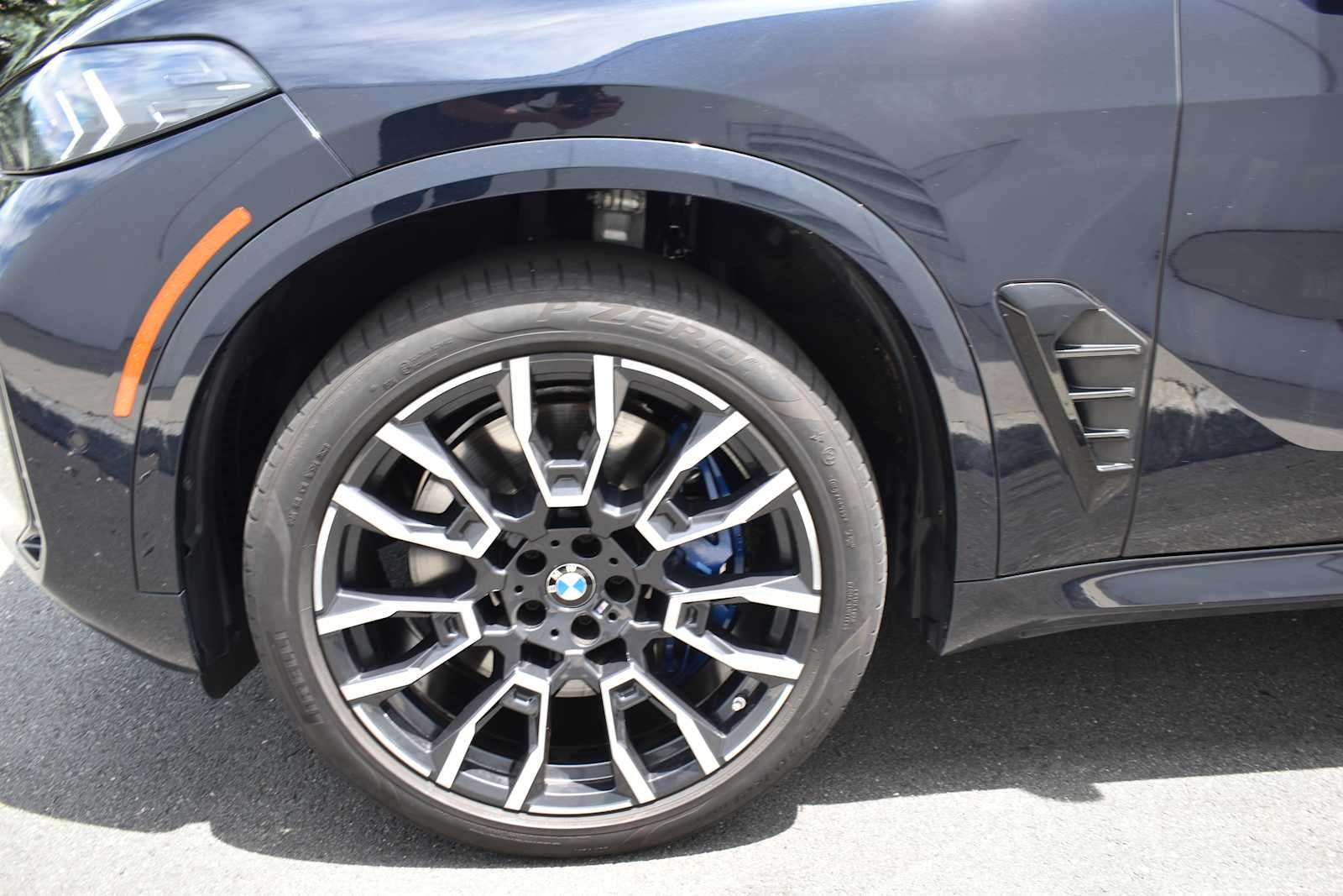 2024 BMW X5 M60i Sports Activity Vehicle
