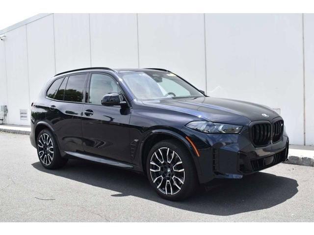 2024 BMW X5 M60i Sports Activity Vehicle