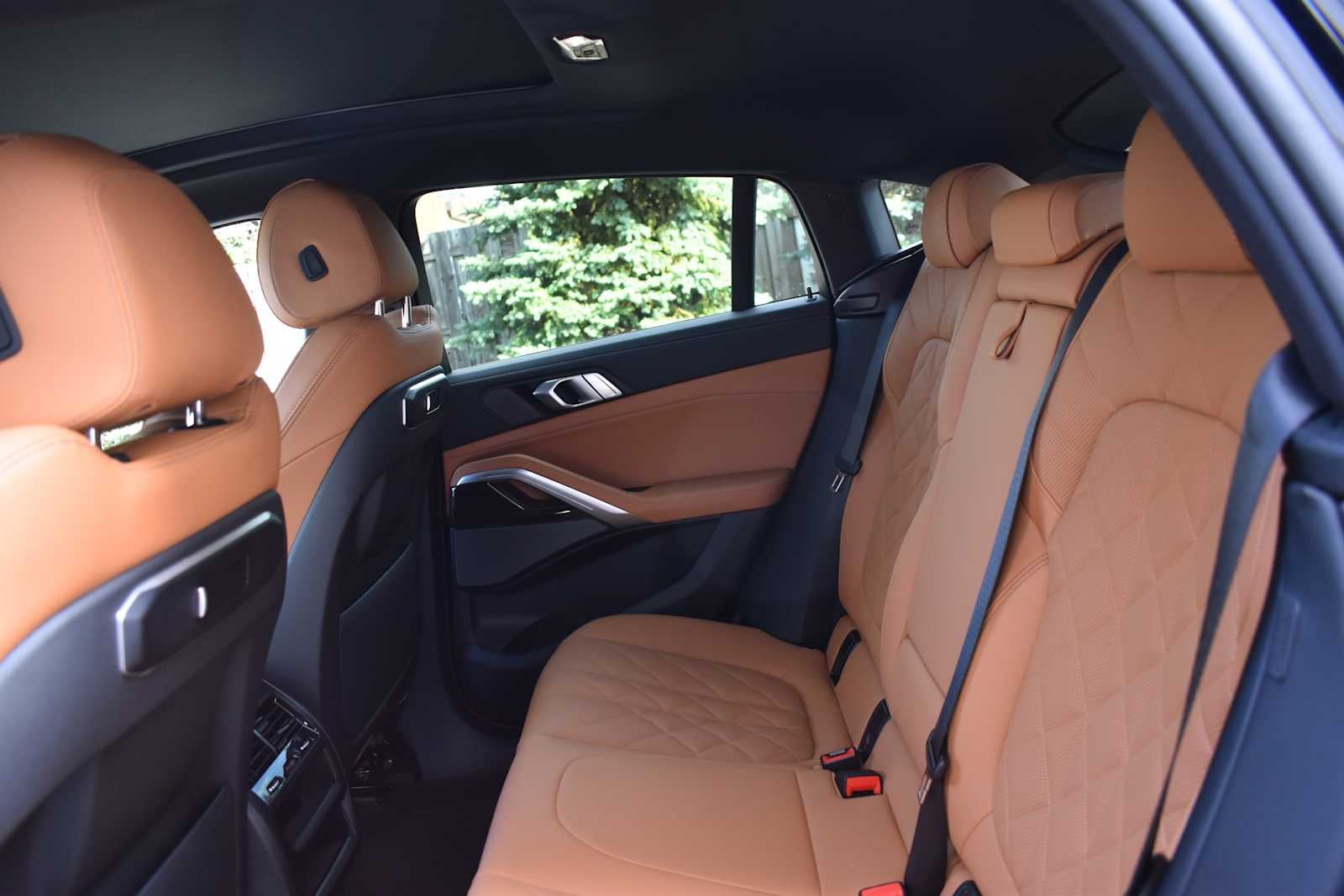2024 BMW X6 xDrive40i Sports Activity Coupe