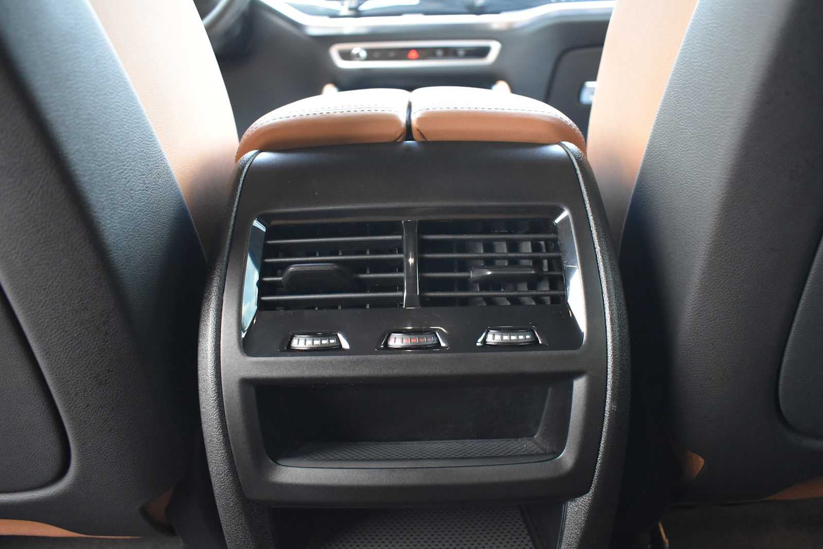 2024 BMW X6 xDrive40i Sports Activity Coupe