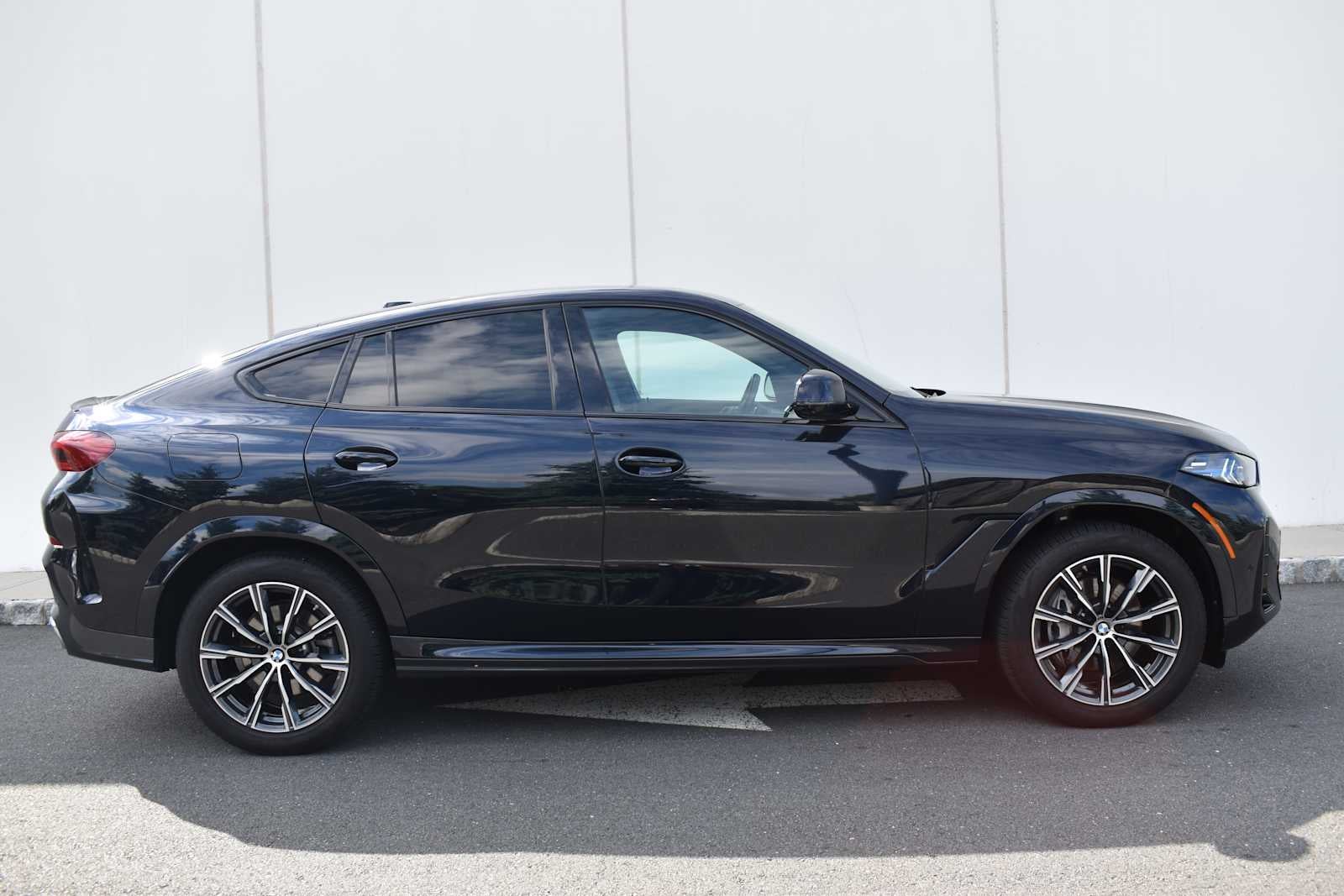 2024 BMW X6 xDrive40i Sports Activity Coupe