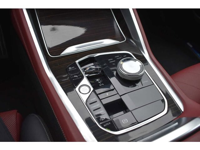 2025 BMW X6 xDrive40i Sports Activity Coupe