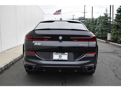 2025 BMW X6 xDrive40i Sports Activity Coupe