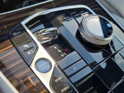 2024 BMW X5 xDrive50e Plug-In Hybrid