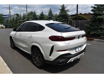 2025 BMW X6 M60i Sports Activity Coupe