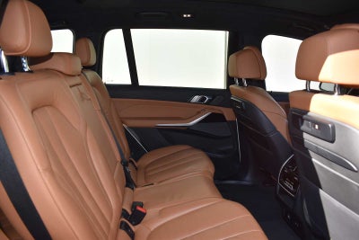 2021 BMW X7 M50i Sports Activity Vehicle