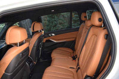 2021 BMW X7 M50i Sports Activity Vehicle