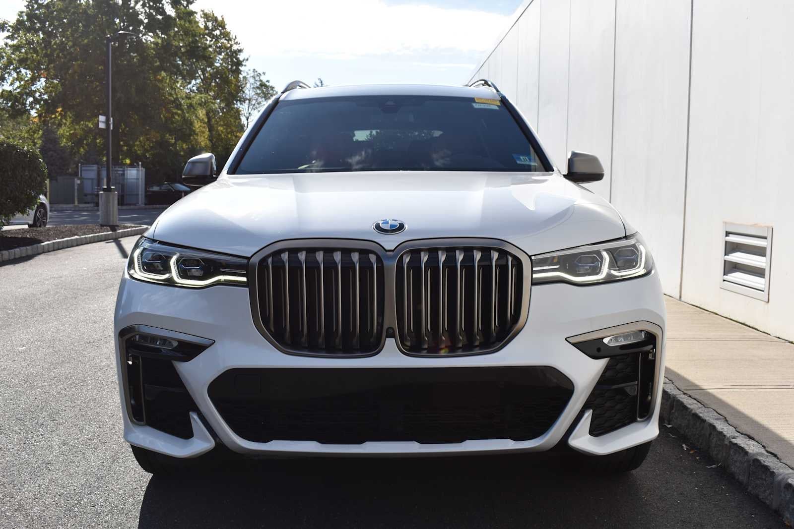 2021 BMW X7 M50i Sports Activity Vehicle