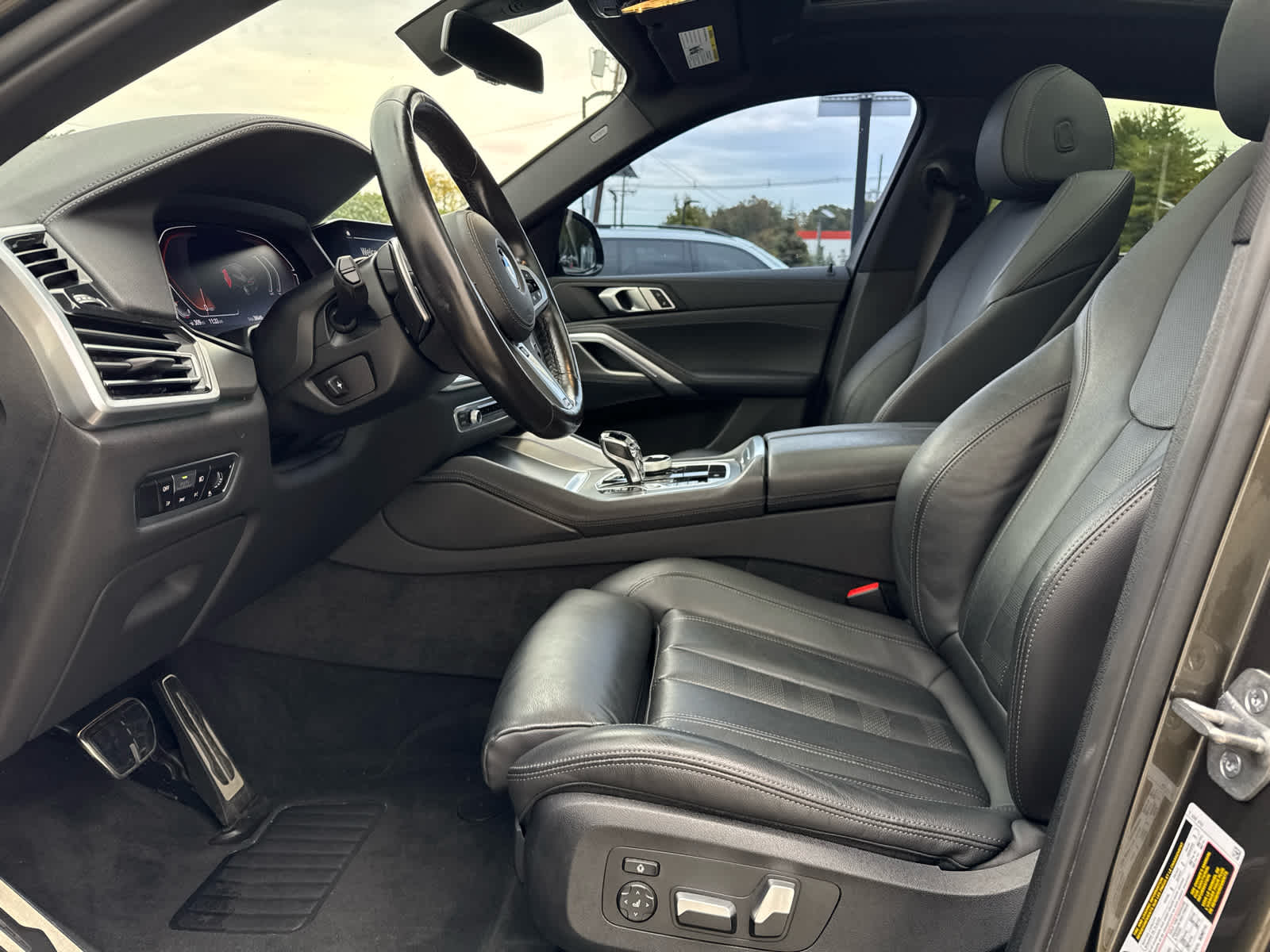 2022 BMW X6 xDrive40i Sports Activity Coupe