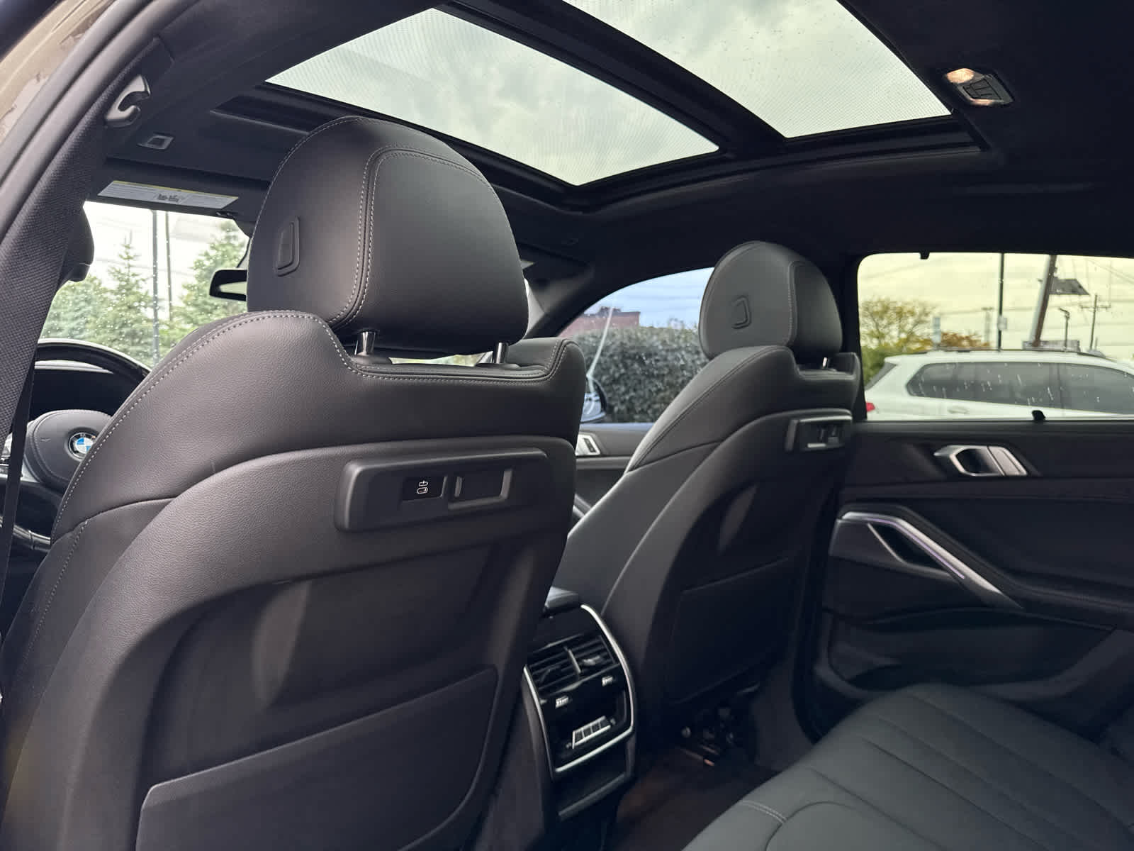 2022 BMW X6 xDrive40i Sports Activity Coupe