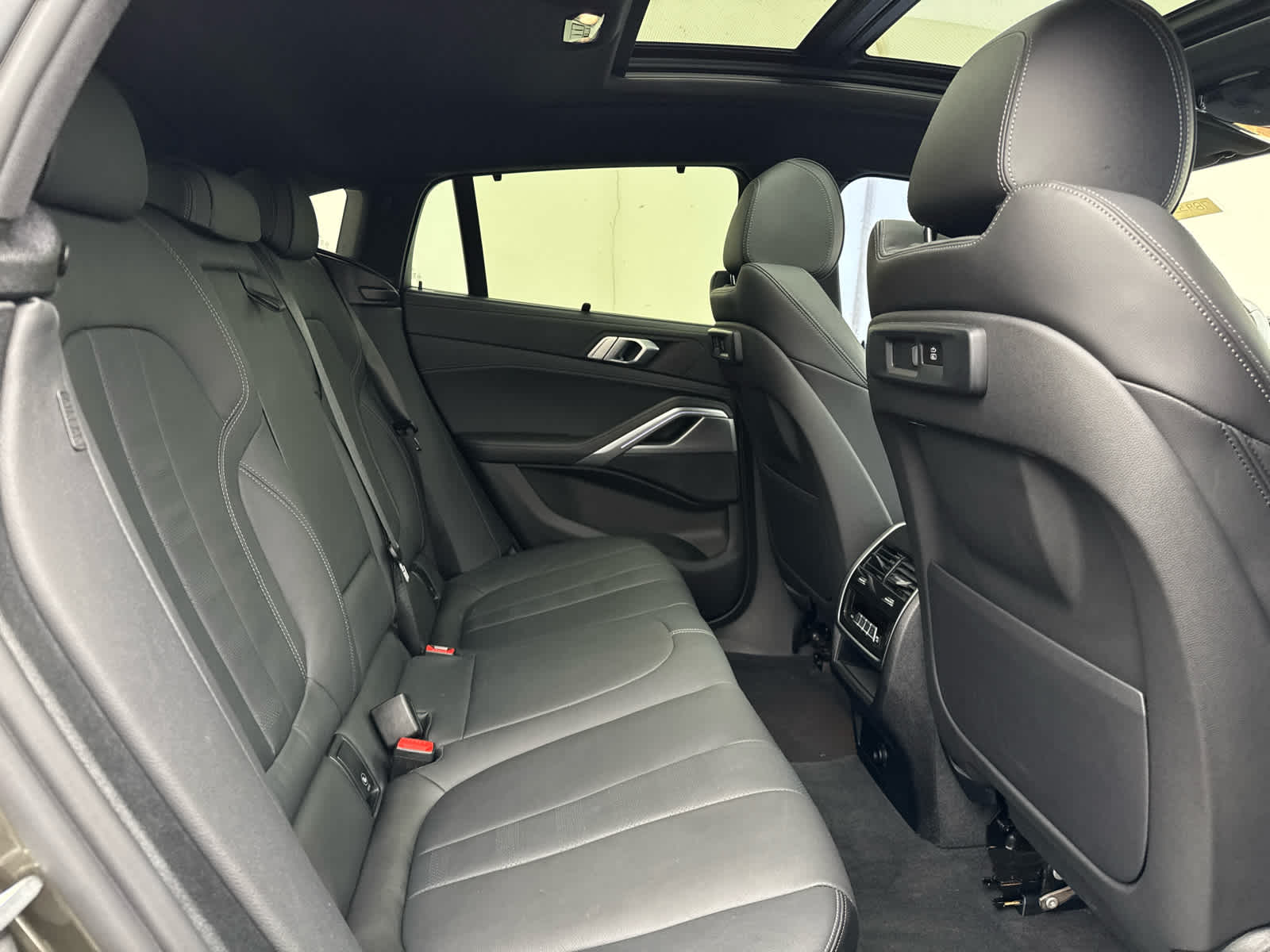 2022 BMW X6 xDrive40i Sports Activity Coupe