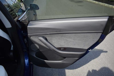 2023 Tesla Model 3 RWD