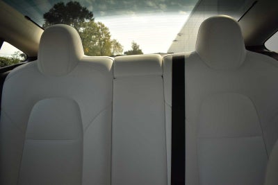 2023 Tesla Model 3 RWD