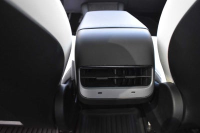 2023 Tesla Model 3 RWD