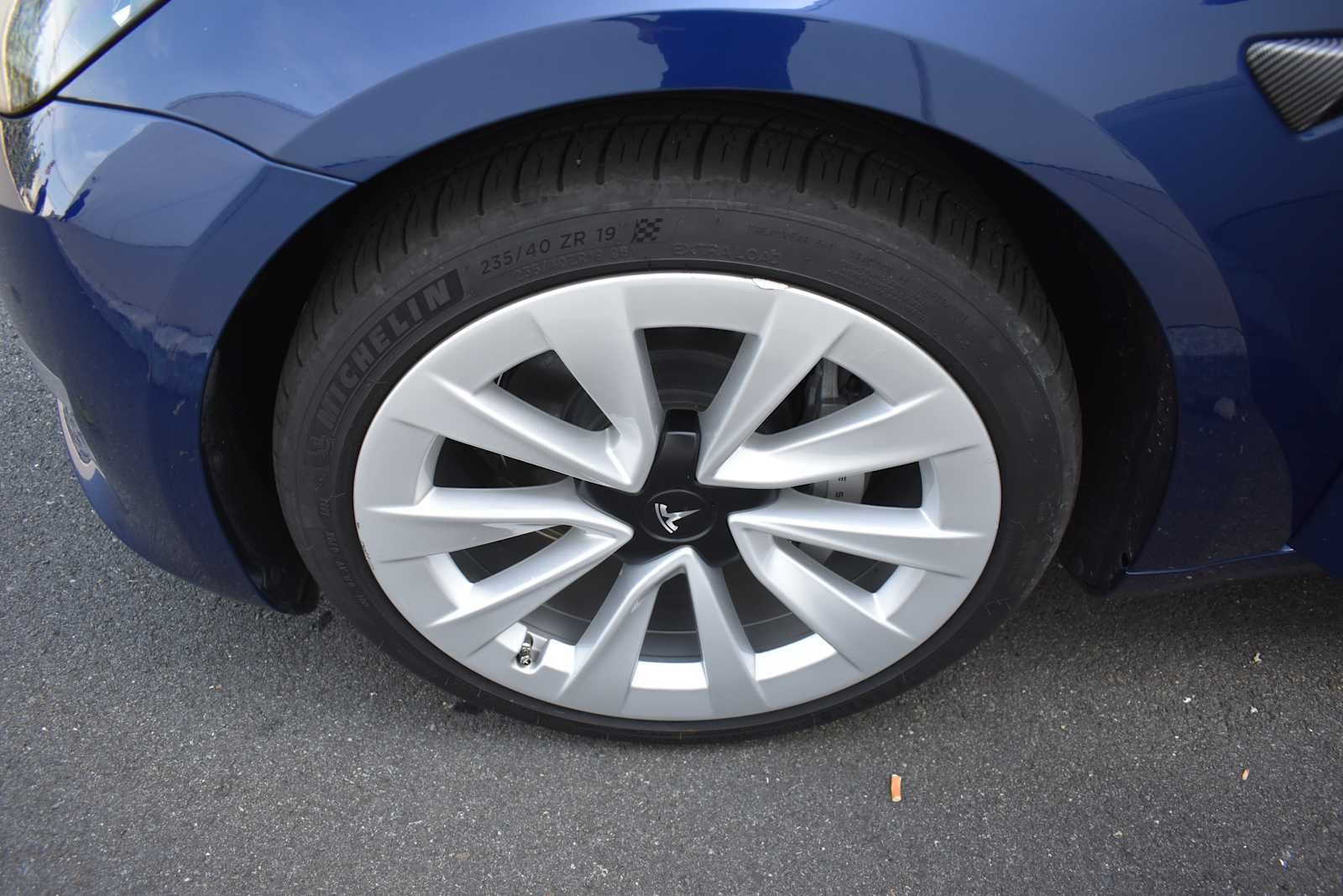 2023 Tesla Model 3 RWD